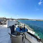 Malta Luxury Seafront Penthouse With Panoramic Views And Terrace In Mellieha