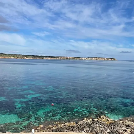 Appartement Malta Luxury Seafront Penthouse With Panoramic Views And Terrace In Mellieha *