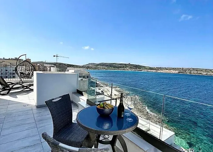 Malta Luxury Seafront Penthouse With Panoramic Views And Terrace In Mellieha