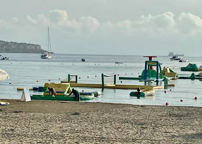 Malta Luxury Seafront Penthouse With Panoramic Views And Terrace In Mellieha Is-Sellum